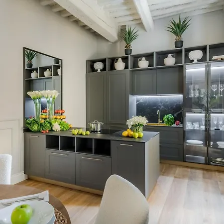 Angelica Luxurious Modern In The Heart Of Lucca
