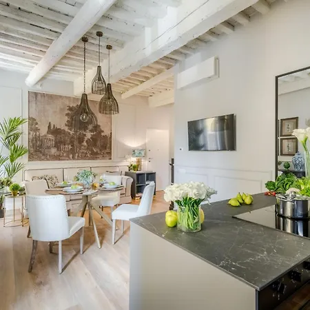 Angelica Luxurious Modern In The Heart Of