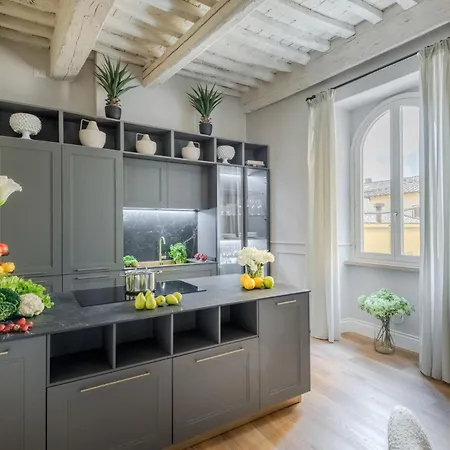 Angelica Luxurious Modern In The Heart Of Appartement
