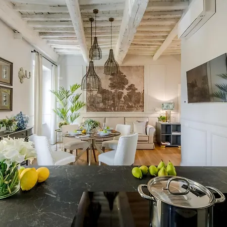 Angelica Luxurious Modern In The Heart Of Appartement